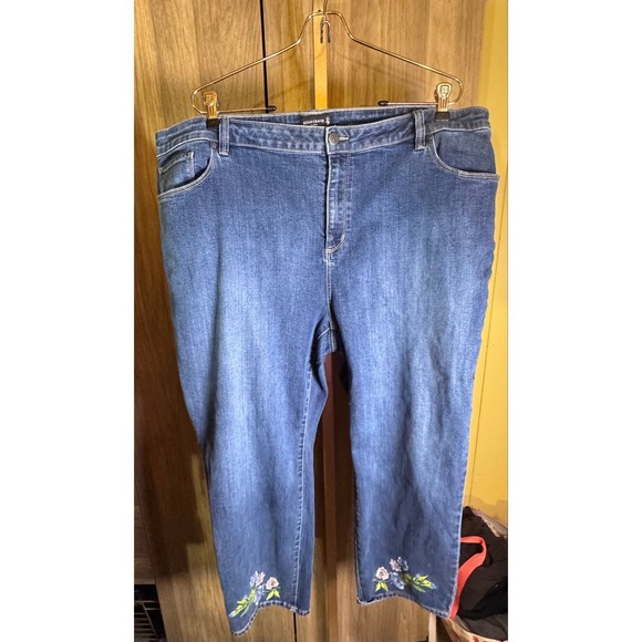 Susan Graver Denim - Susan Graver Jeans embroidered bottom size 22W